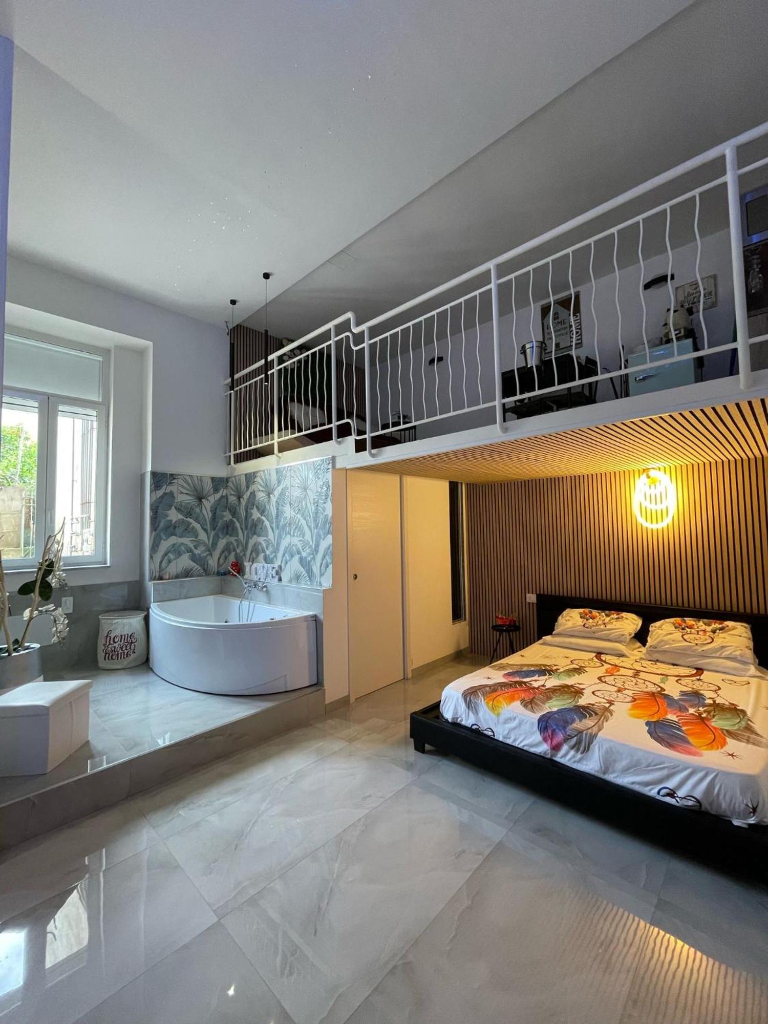 Charm E Chic Apartman Nápoly Kültér fotó